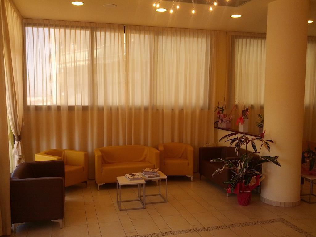 Hotel Abel & Residence 체제나티코 외부 사진