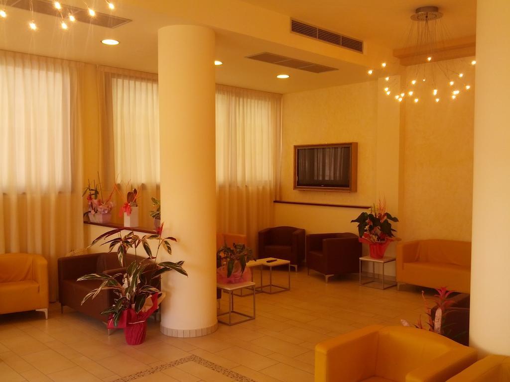Hotel Abel & Residence 체제나티코 외부 사진